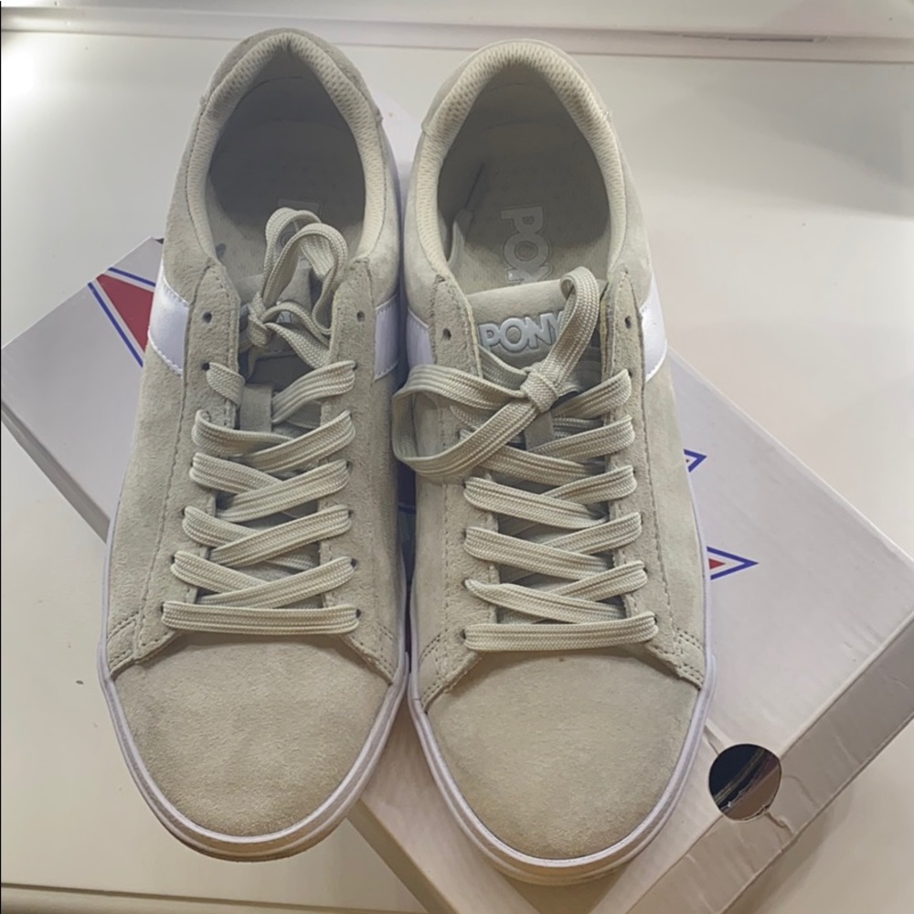 Shoes brand (Pony)